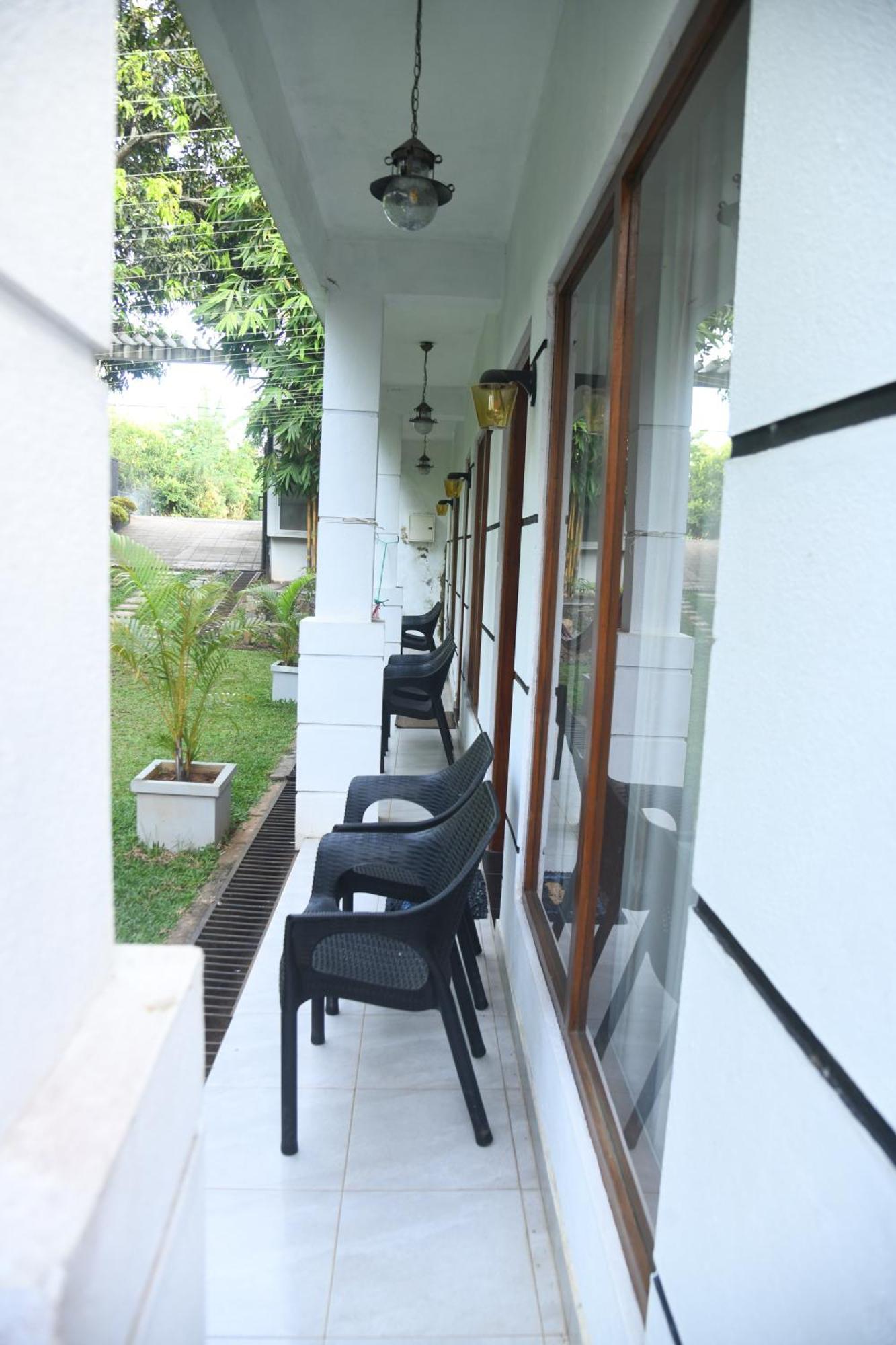 Wild Park Safari Home Stay 우다왈라웨 외부 사진