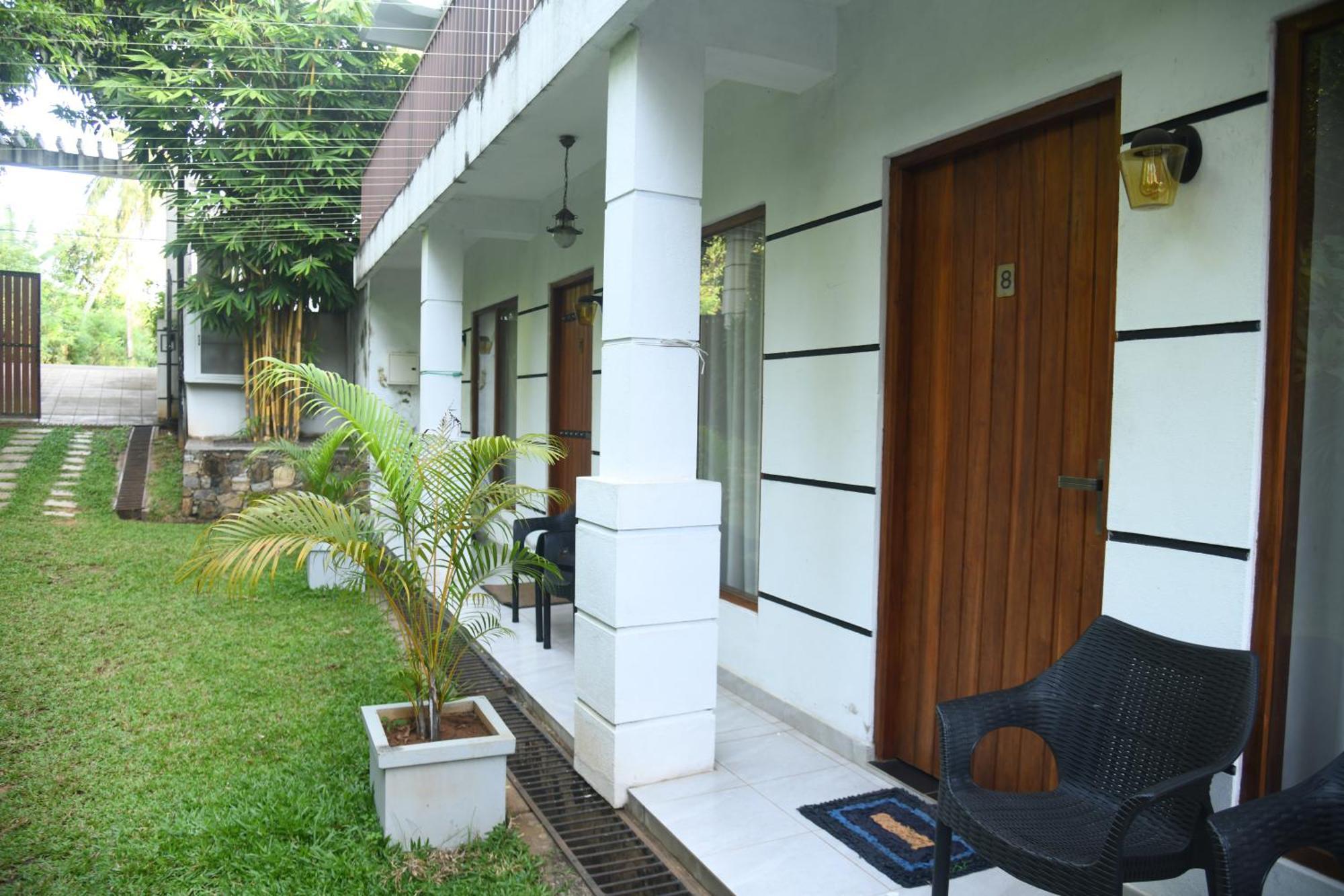 Wild Park Safari Home Stay 우다왈라웨 외부 사진